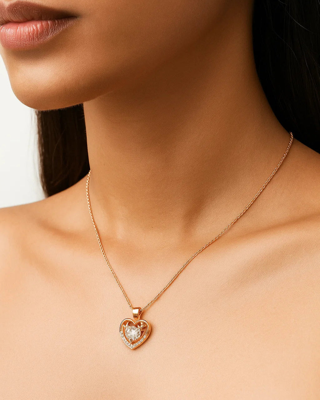 Rose gold heart pendant necklace