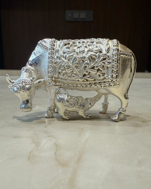 Pure 99% Silver Kamdhenu Cow and Calf Idol – Sacred Vastu Figurine for Home, Office & Gifting