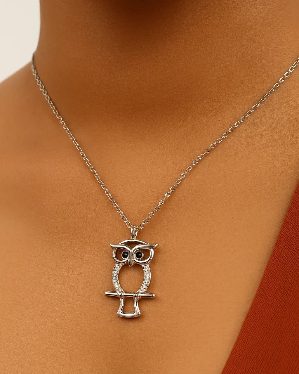 latest women's silver necklace 